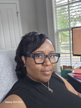 Meet your Posher, Paula